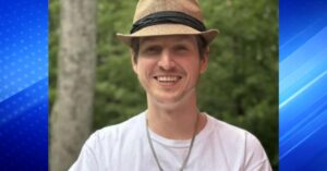 Chris Peay Olive Garden Suicide Death, Obituary